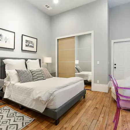 Magazine Street Historic Luxury Apartment New Orleans