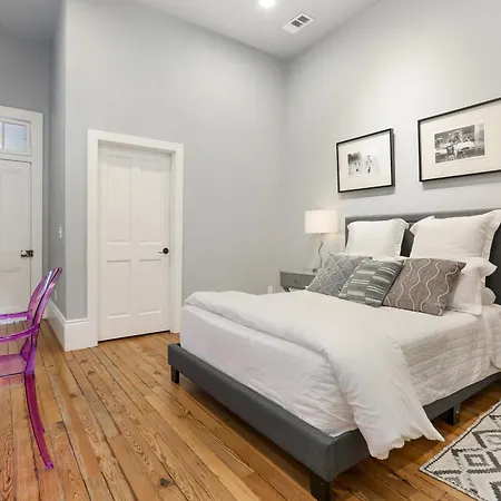 Magazine Street Historic Luxury Apartment New Orleans