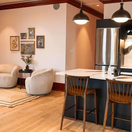 Luxurious 4 Bed 4 Bath With Pool * New Orleans