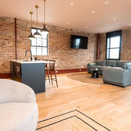 Luxurious 4 Bed 4 Bath With Pool New Orleans