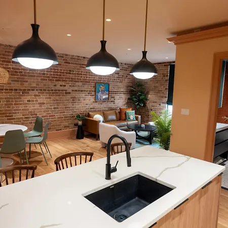 Lavish 4 Bed 3 Bath Chez Moi With Pool New Orleans