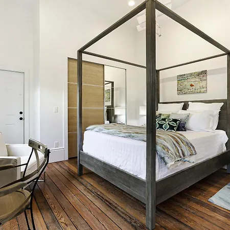 Magazine Street Historic Luxury New Orleans