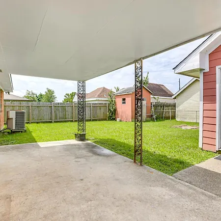 Walk To And Dining Remote Working Hub With Patio * New Orleans