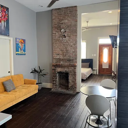 Modern 3 Apartment New Orleans