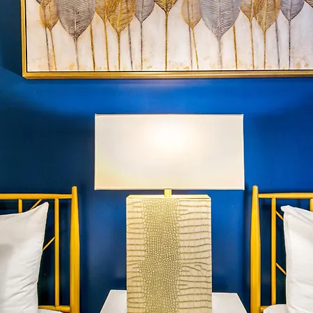 Apartment Big Easy Elegance: 4-bedroom In The Heart Of *