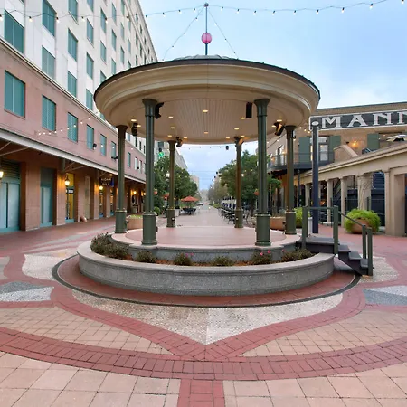 Hotel Harrah'S New Orleans, A Caesars Rewards Destination