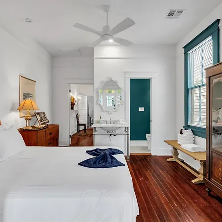 Bright Retreat W Patio Near French Quarter * New Orleans