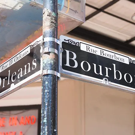Frenchmen Orleans At 519, Ascend Collection