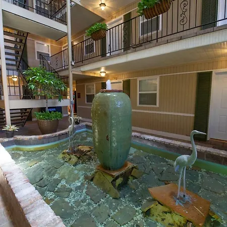Frenchmen Orleans At 519, Ascend Collection 3* New Orleans