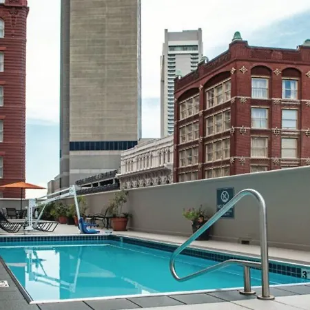 La Quinta & By Wyndham Downtown 3*