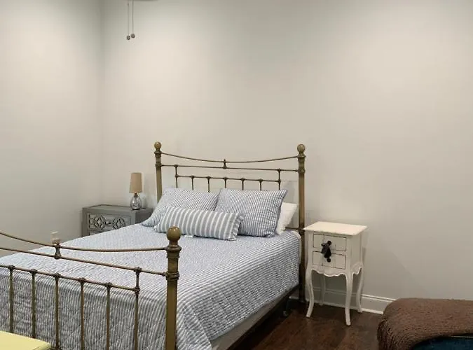 Nola Home