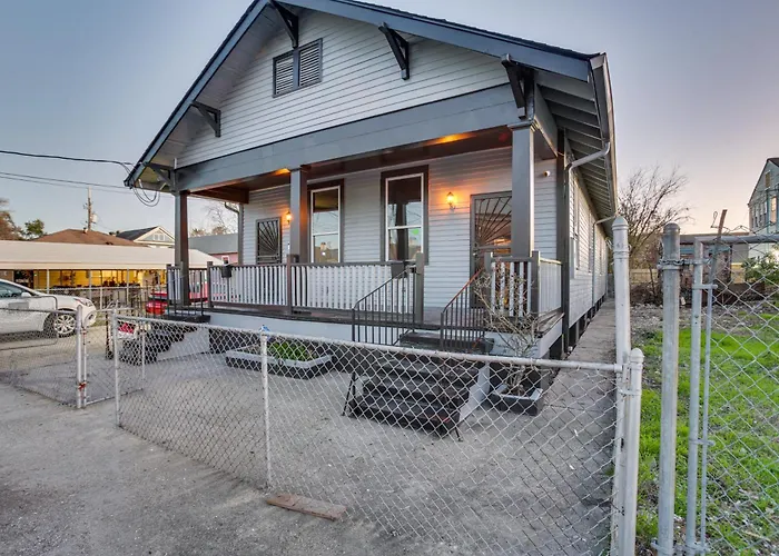 New Orleans Duplex 2 Mi To Bourbon Street!