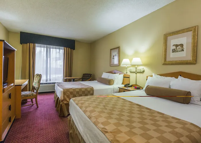 Trident Inn And Suites
