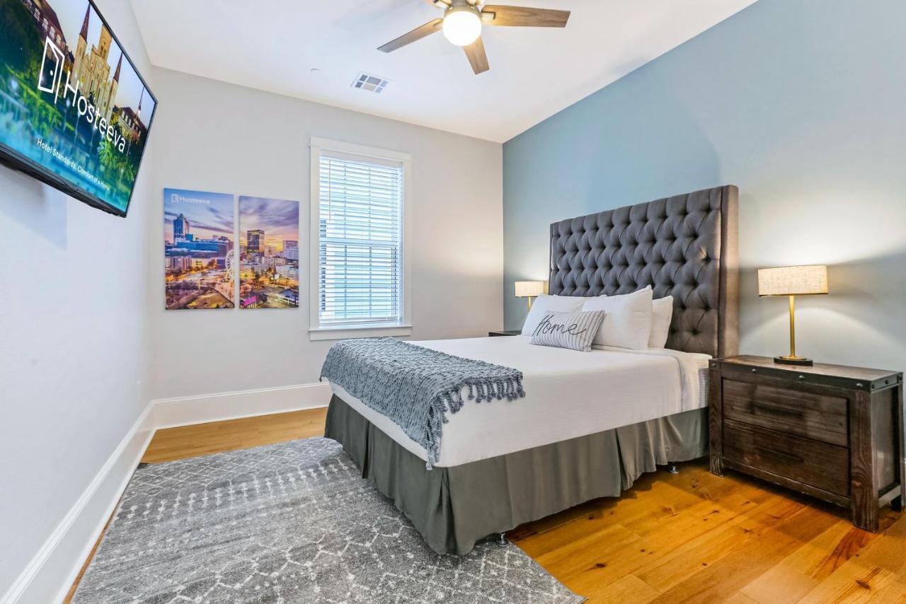 Hosteeva Stunning 4 Bedroom W Pool Steps To St Charles Ave Apartment