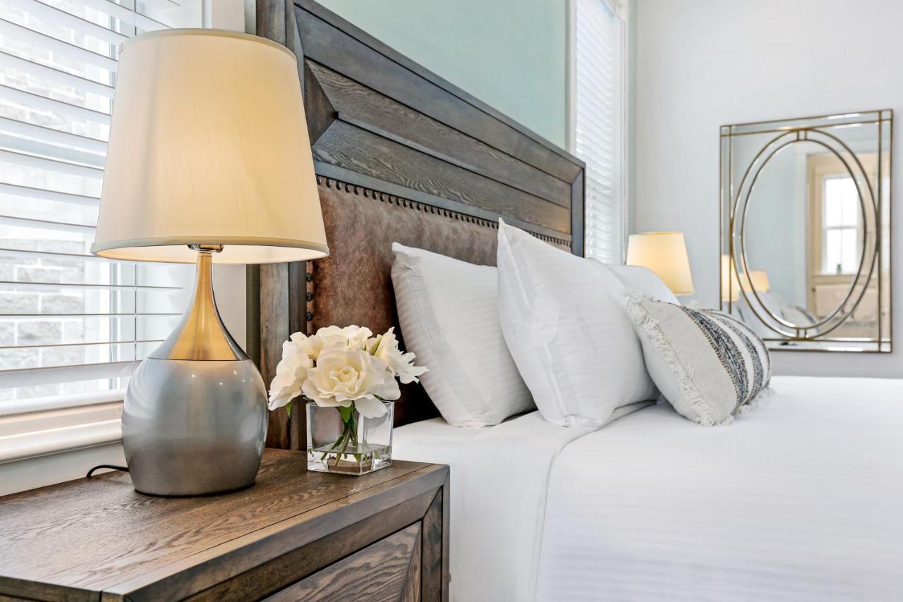 Apartment Stunning 4br-5br Near French Quarter Homes By Hosteeva *