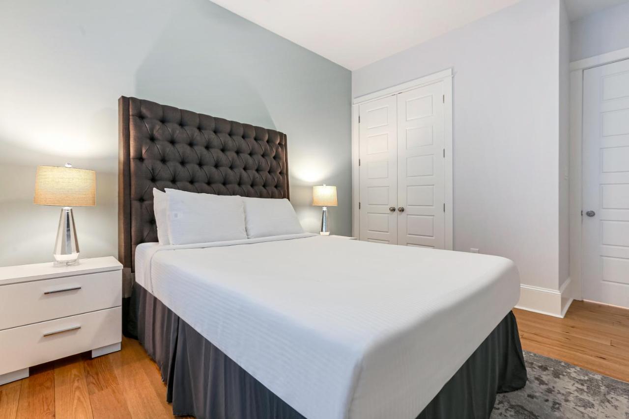 Apartment Stunning 4br-5br Near French Quarter Homes By Hosteeva *