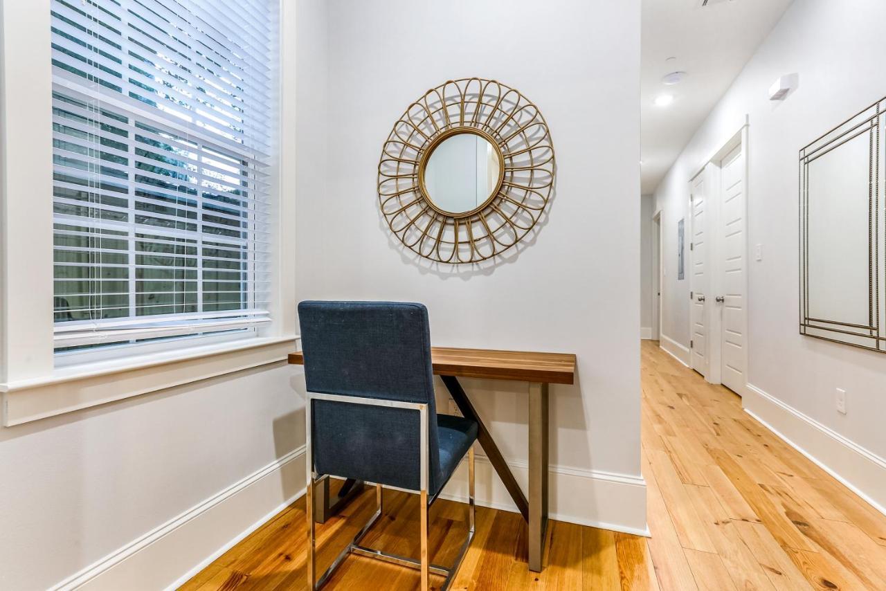 Stunning 4br-5br Near French Quarter Homes By Hosteeva Apartment New Orleans