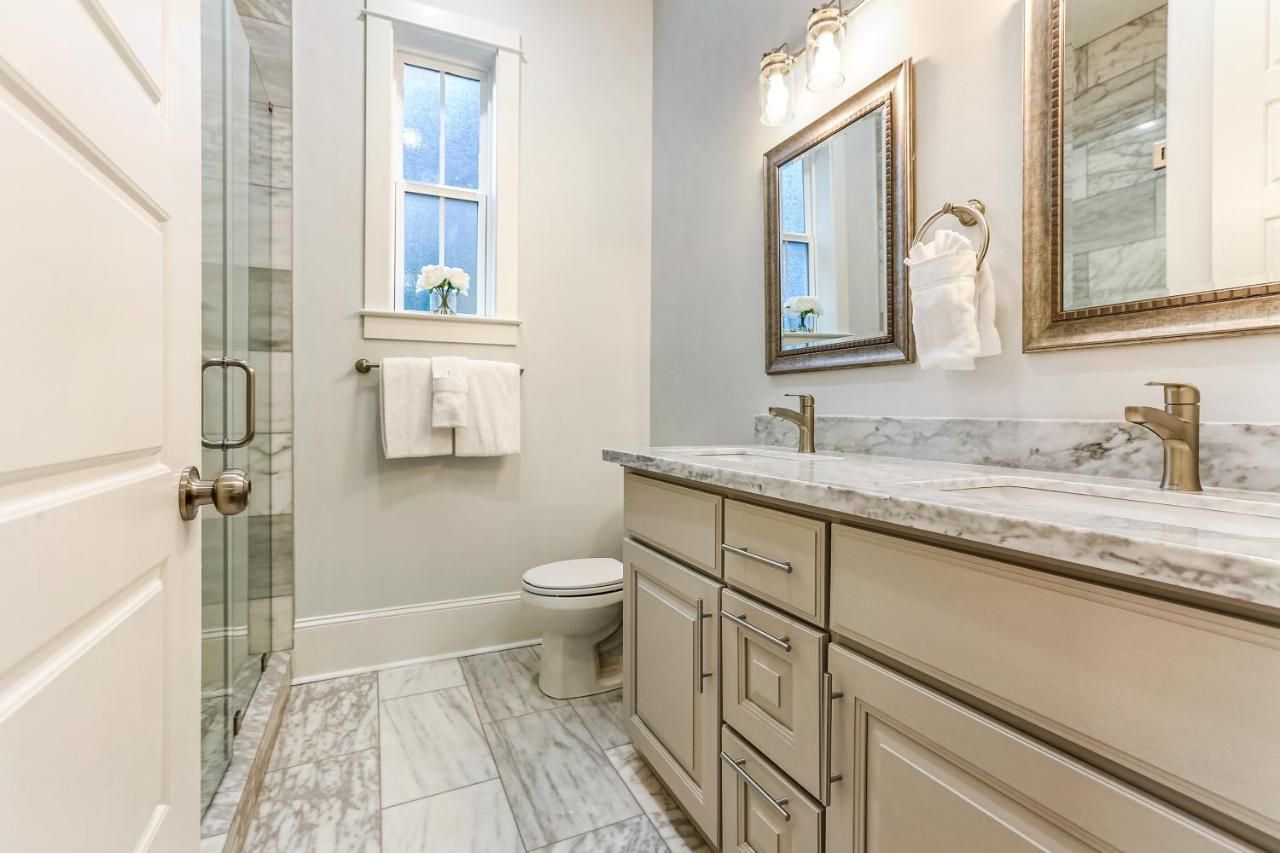 Apartment Stunning 4br-5br Near French Quarter Homes By Hosteeva New Orleans