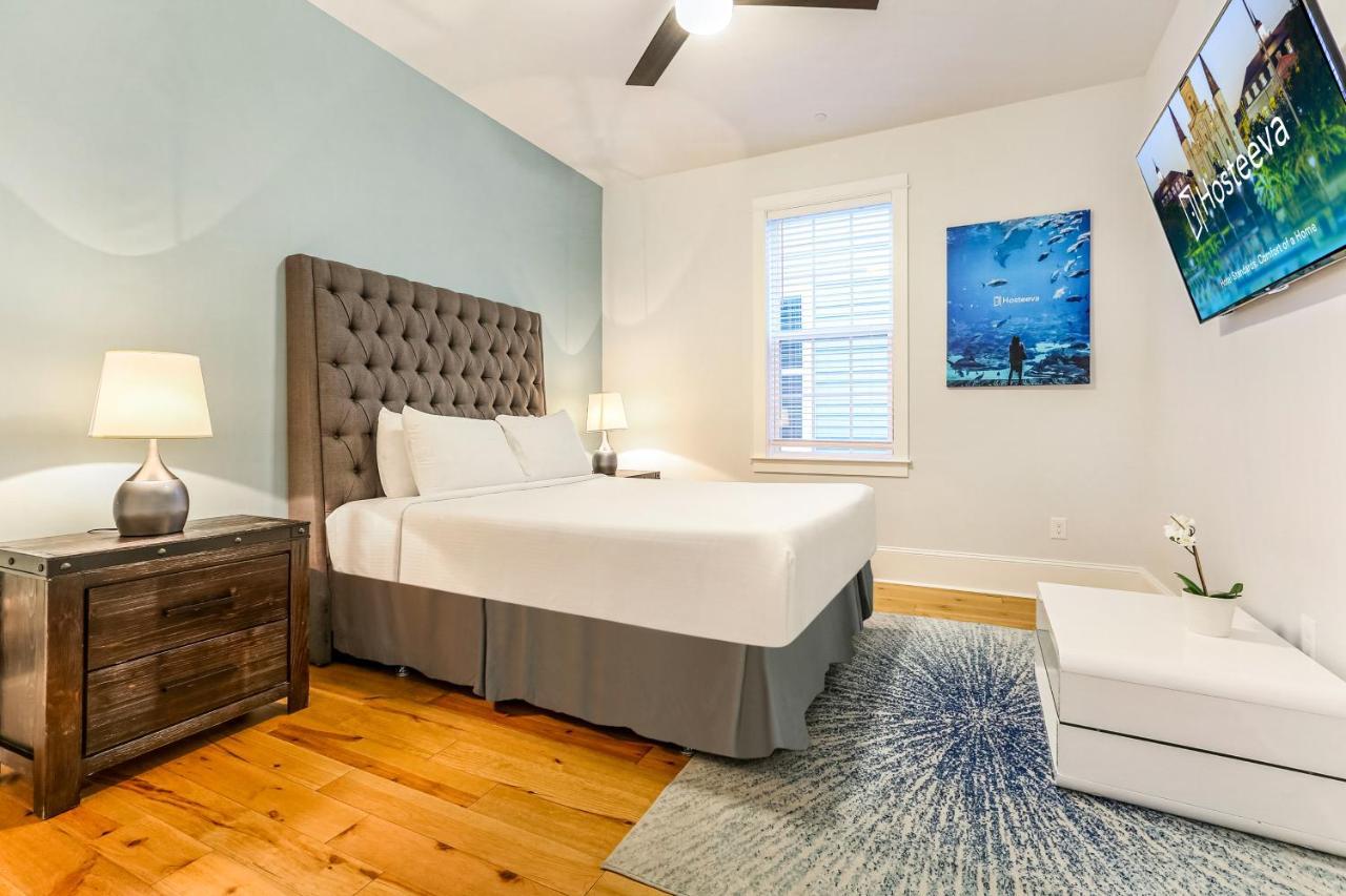 Apartment Stunning 4br-5br Near French Quarter Homes By Hosteeva *