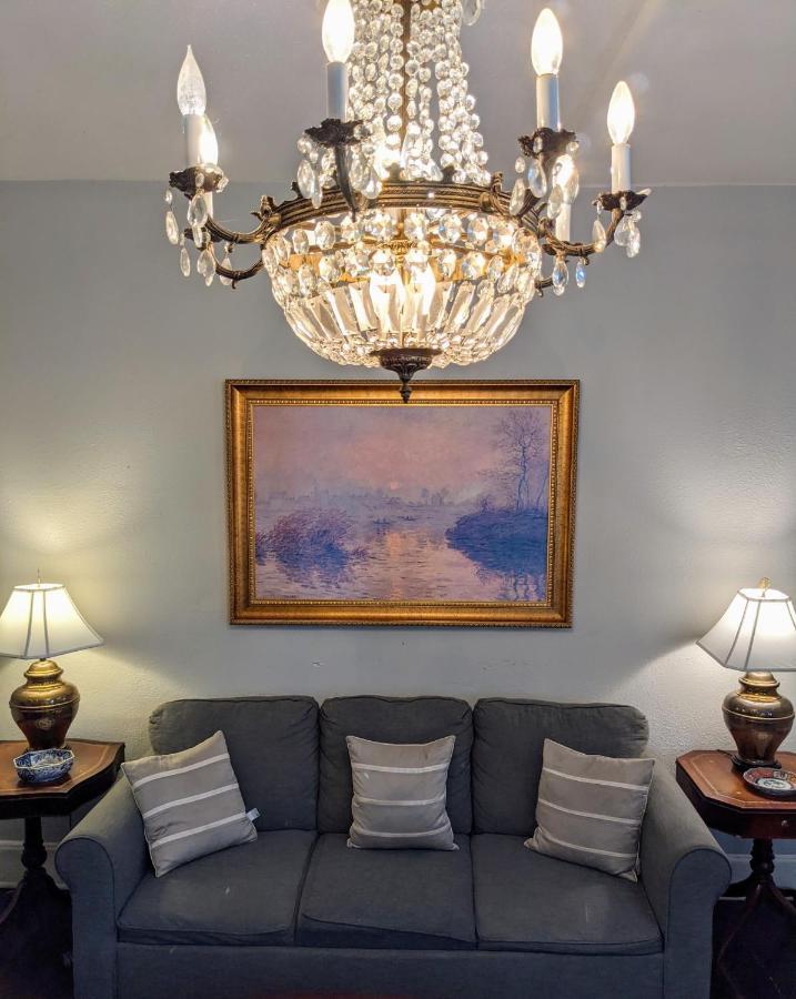 Balcony 3* New Orleans