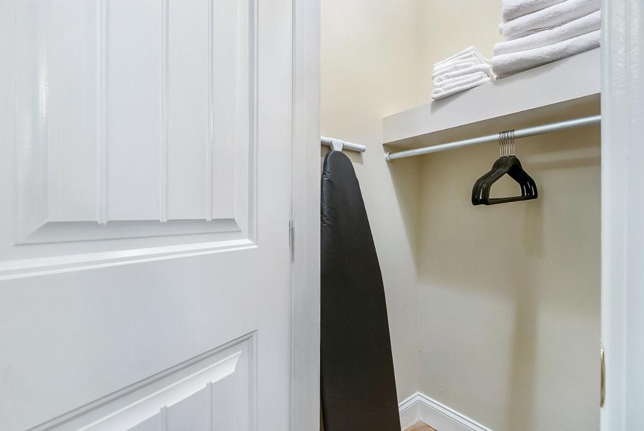 St Charles Spacious In The Heart Of The New Orleans