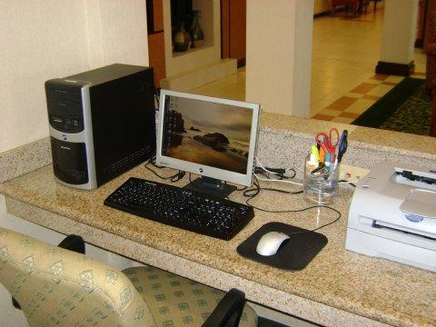 Express East By Ihg New Orleans