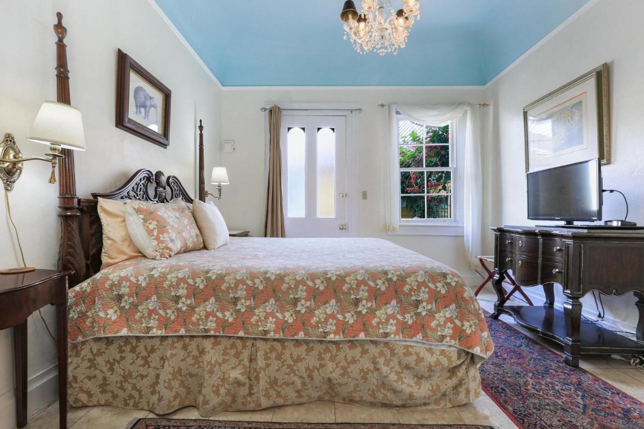 Hotel Historic In The Marigny, Blocks To French Quarter 4*