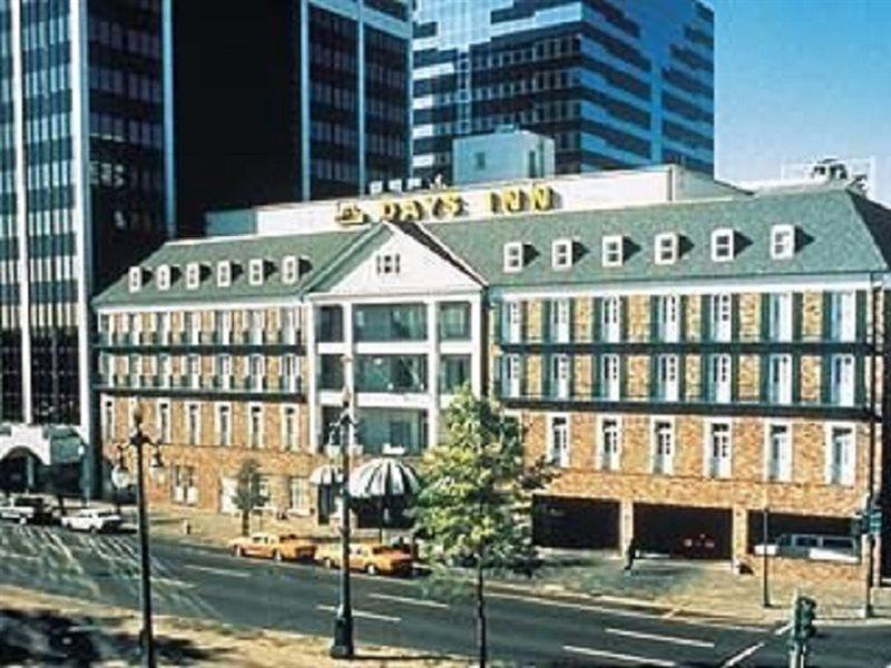 The Canal Street Plaza Hotel New Orleans