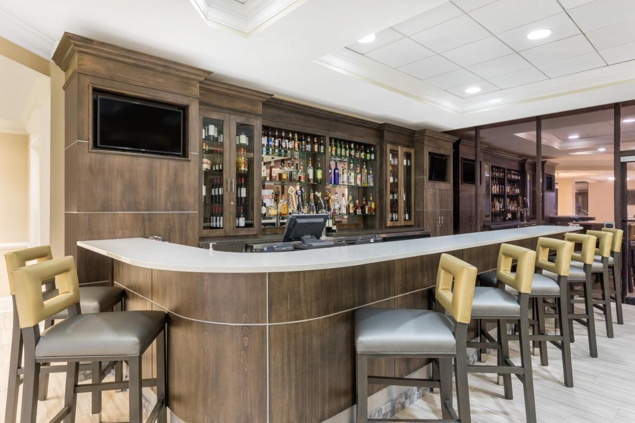 Express By Marriott 1-10 Hotel