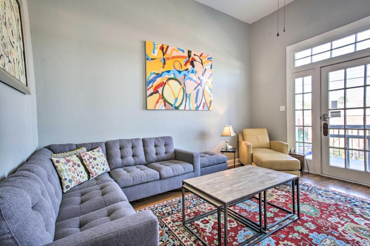 Apartment Uptown Nola On Magazine Street With Backyard! *