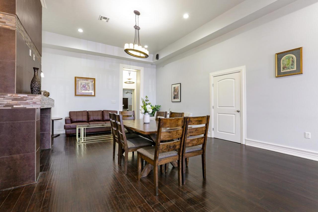 Apartment Modern 4br In Downtown *