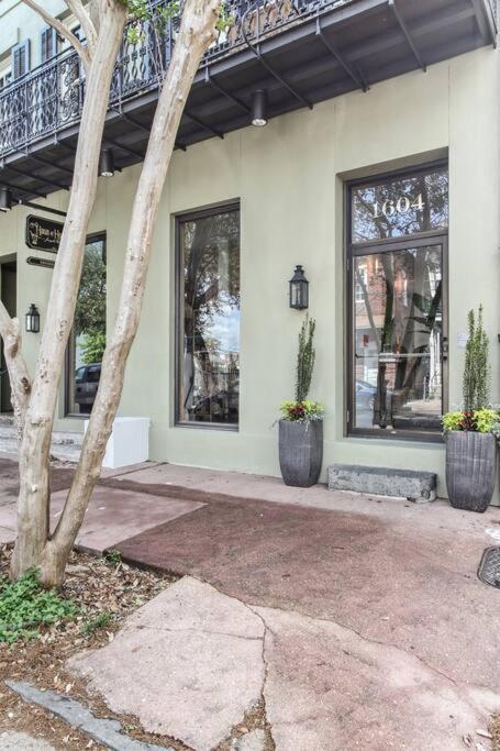 Historic Garden District 5br With Parking And Balcony *