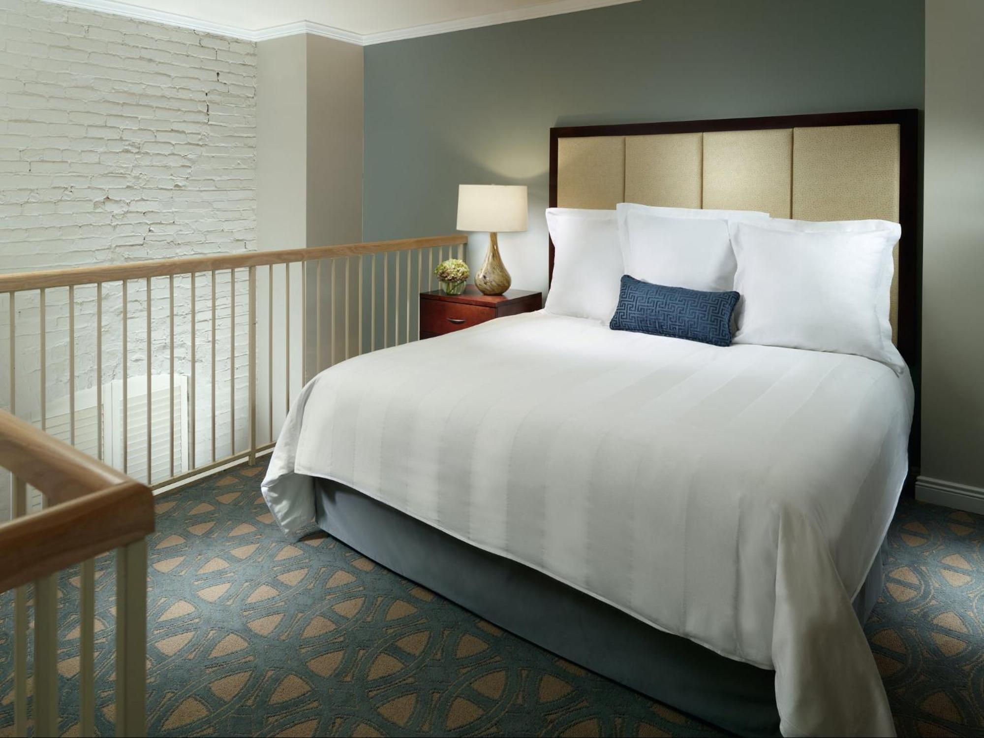 Riverfront Hotel New Orleans