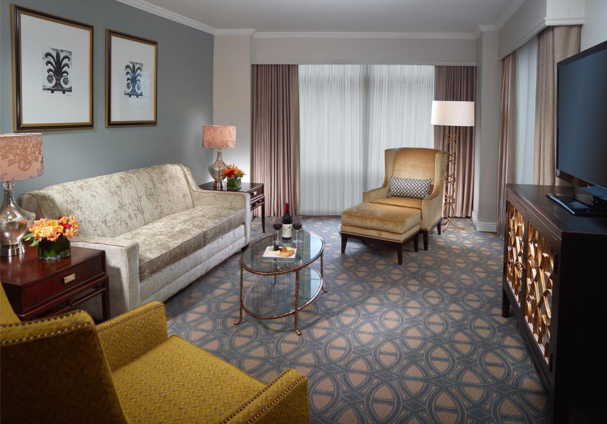 Riverfront Hotel New Orleans