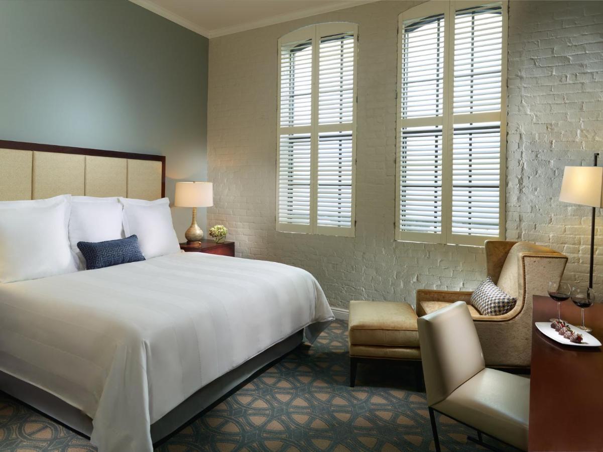 Hotel Riverfront New Orleans