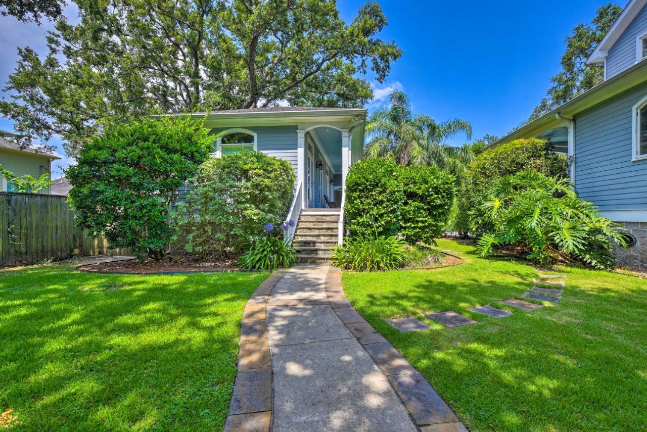 Holiday home Adorable About 6 Mi To Uptown!