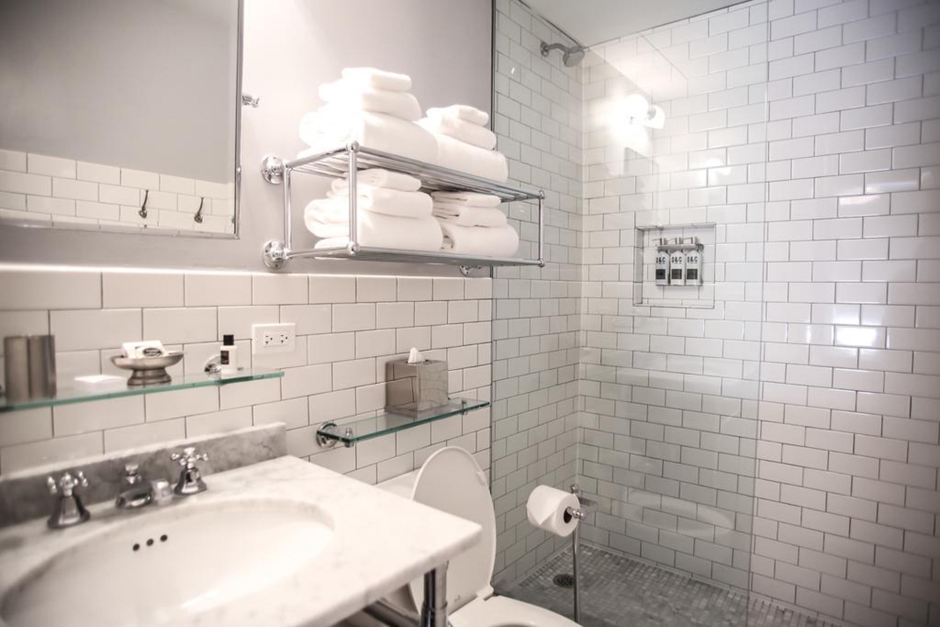 Hotel Q&c And Bar New Orleans, Autograph Collection 4*