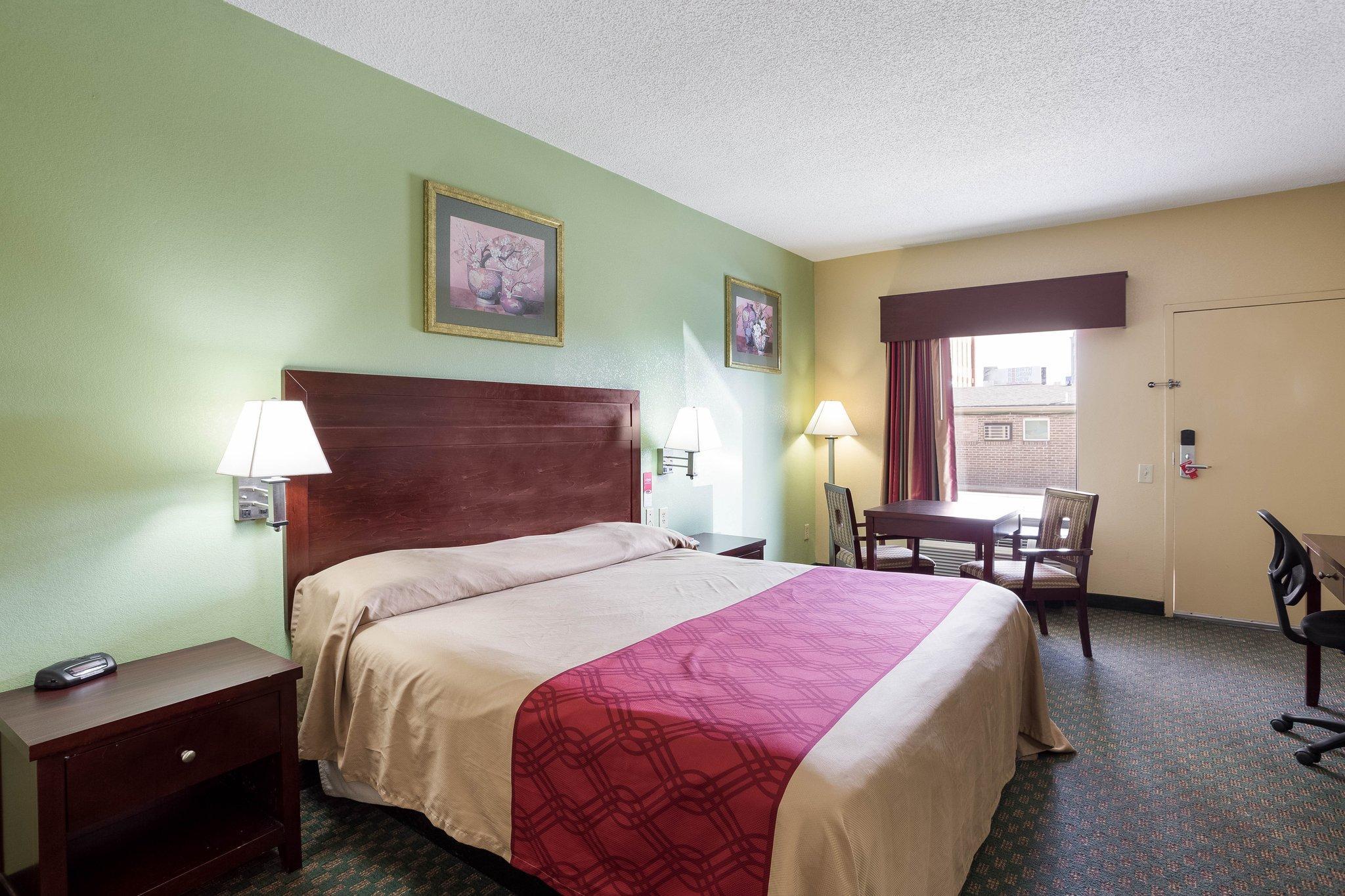Rodeway & Gentilly Hotel New Orleans