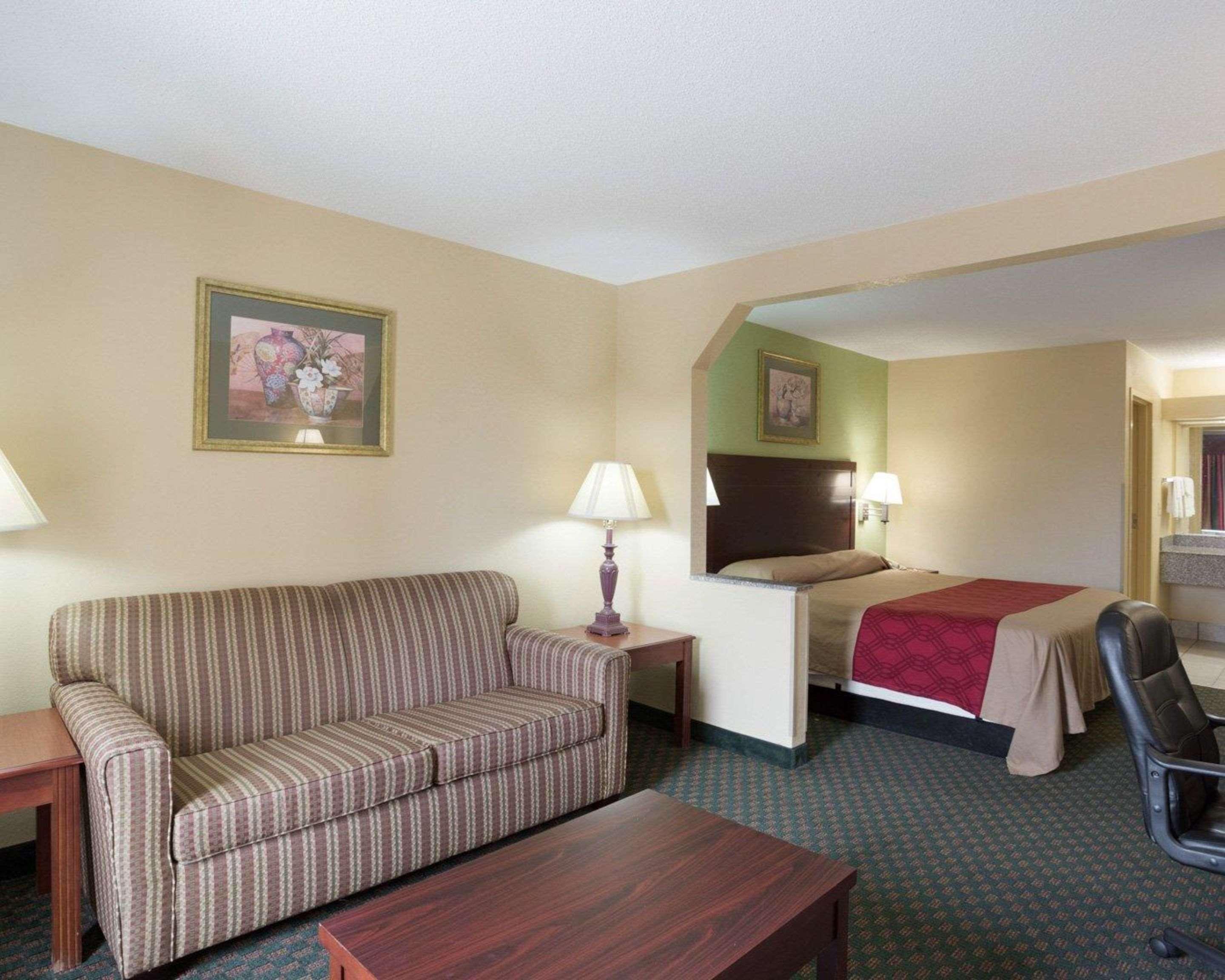 Hotel Rodeway & Gentilly New Orleans