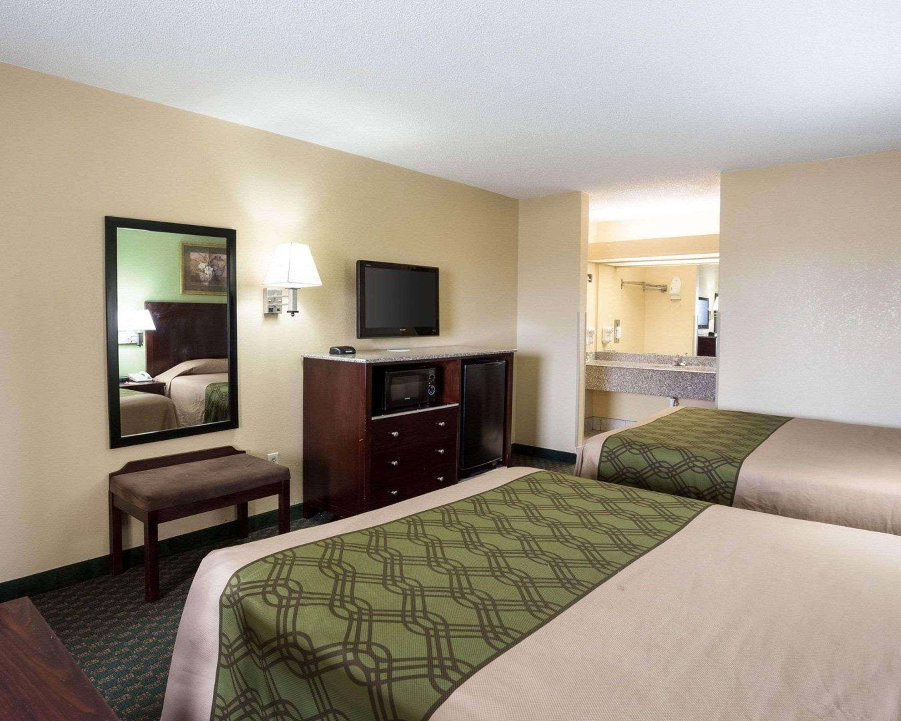 Hotel Rodeway & Gentilly 2*
