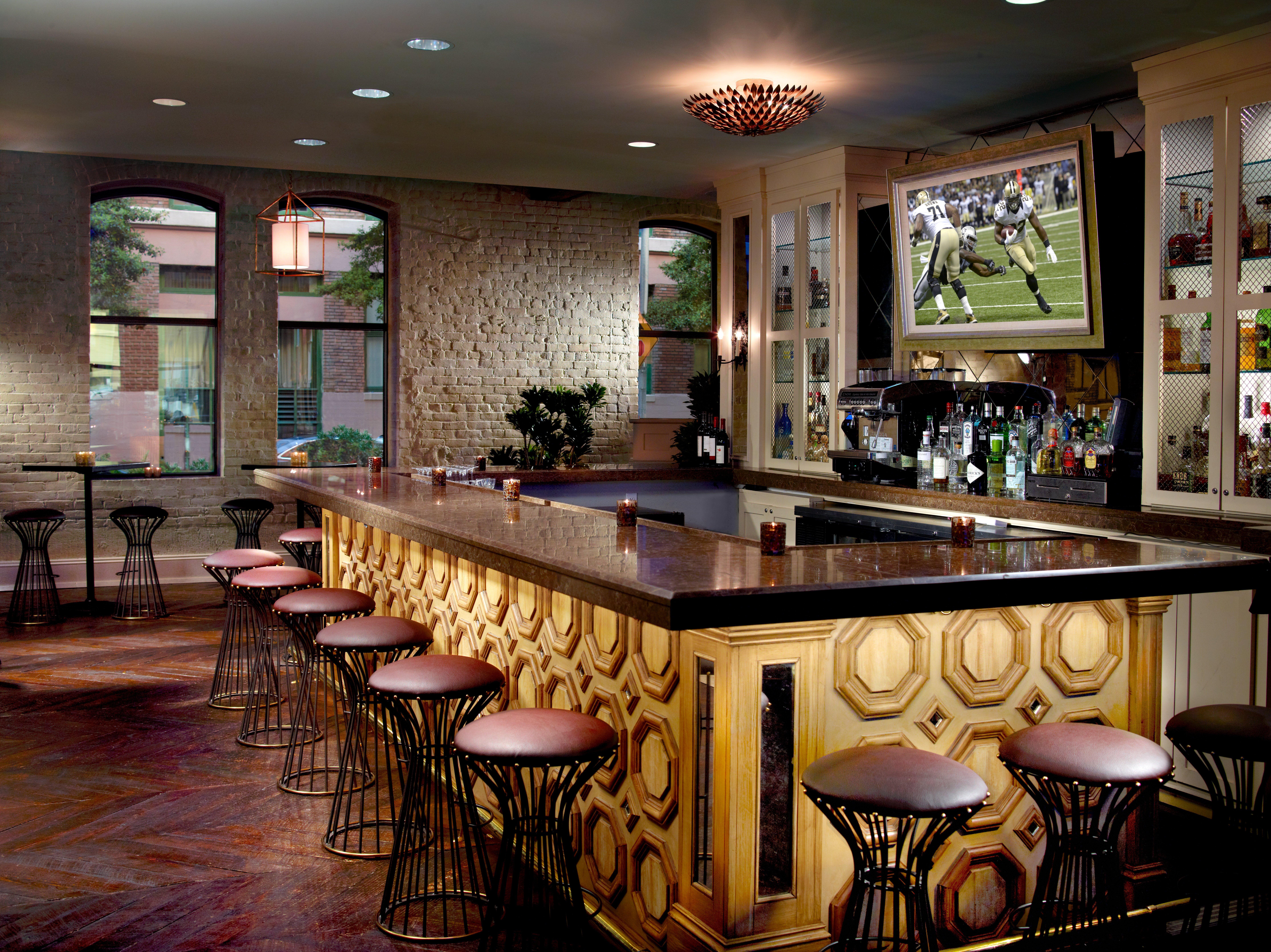 Riverfront Hotel 4*
