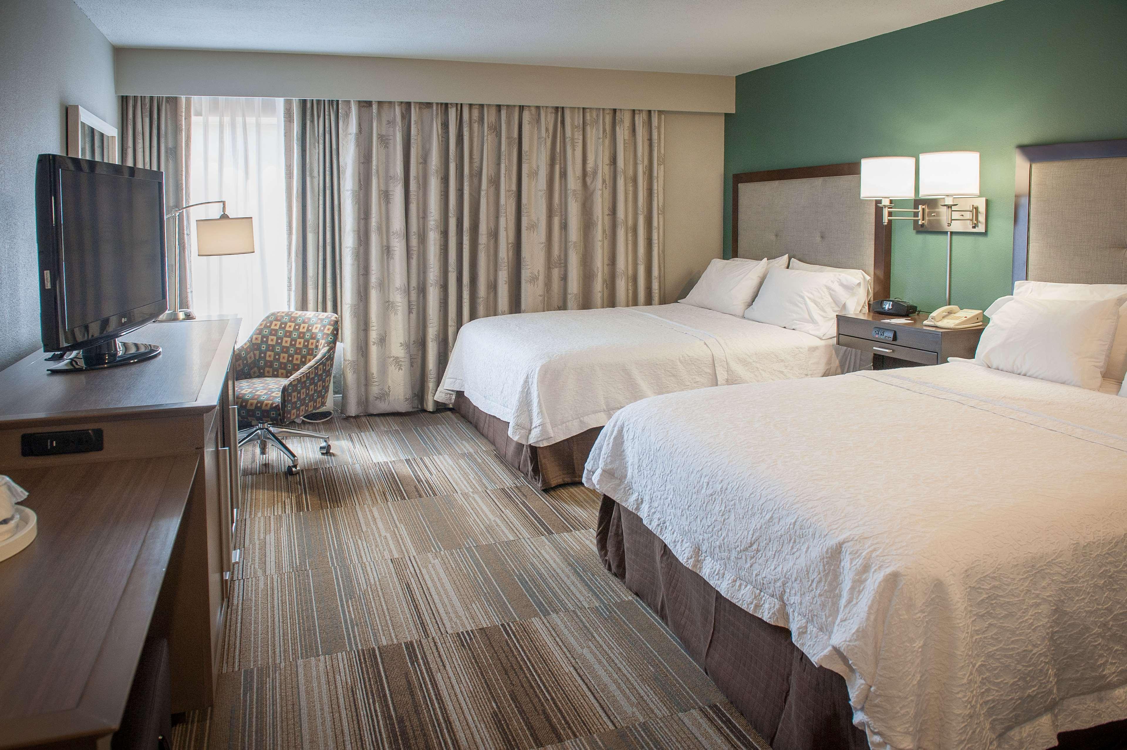 Hampton New Orleans/st.charles Ave 3*