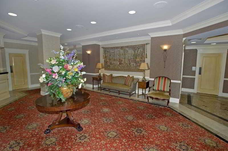 Hotel Express By Marriott 1-10 3*