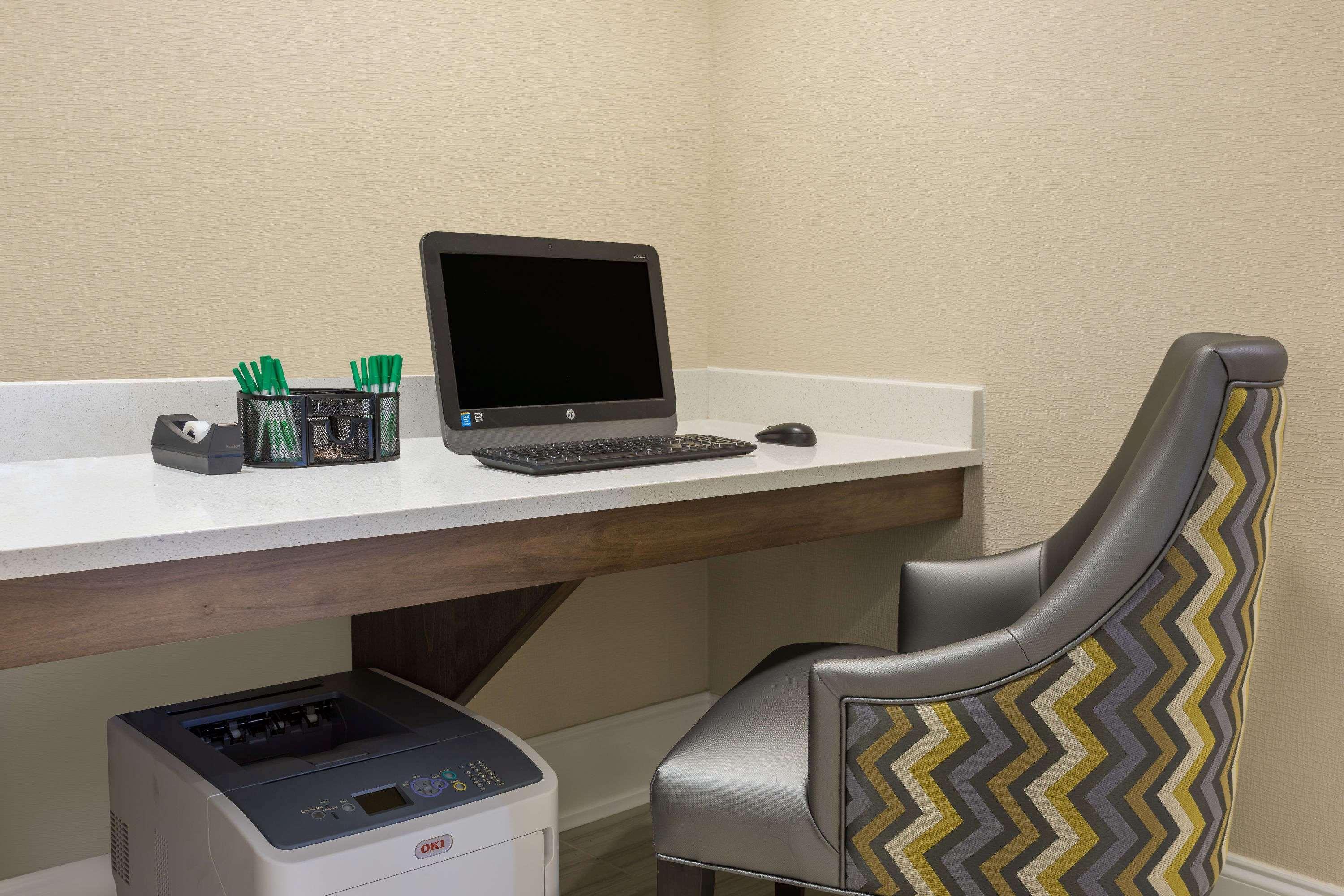 Hotel Express By Marriott 1-10 New Orleans