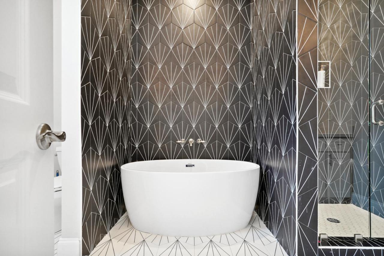 3 Bedroom With Air Conditioner! * New Orleans