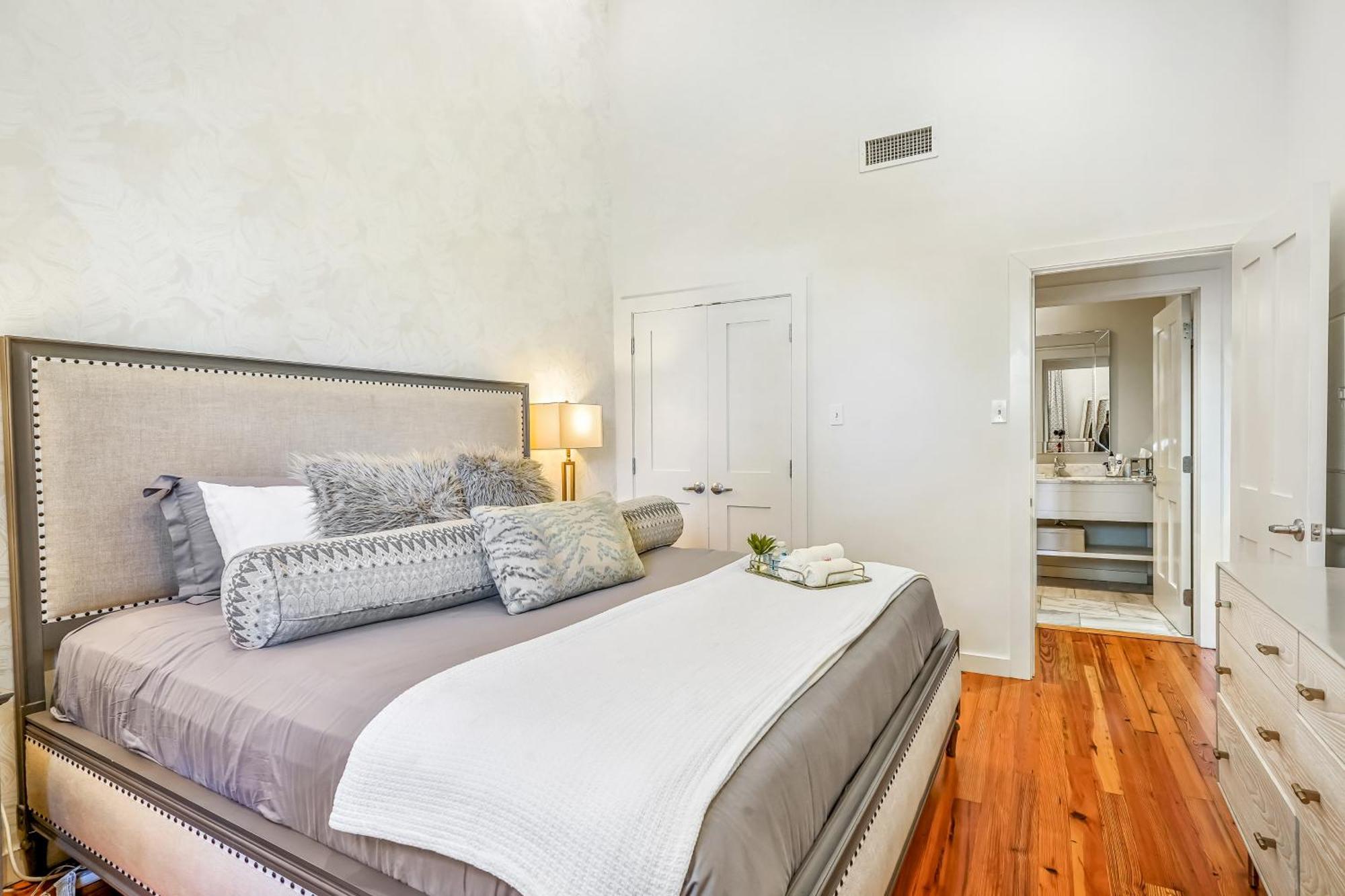 The Pearl Hotel