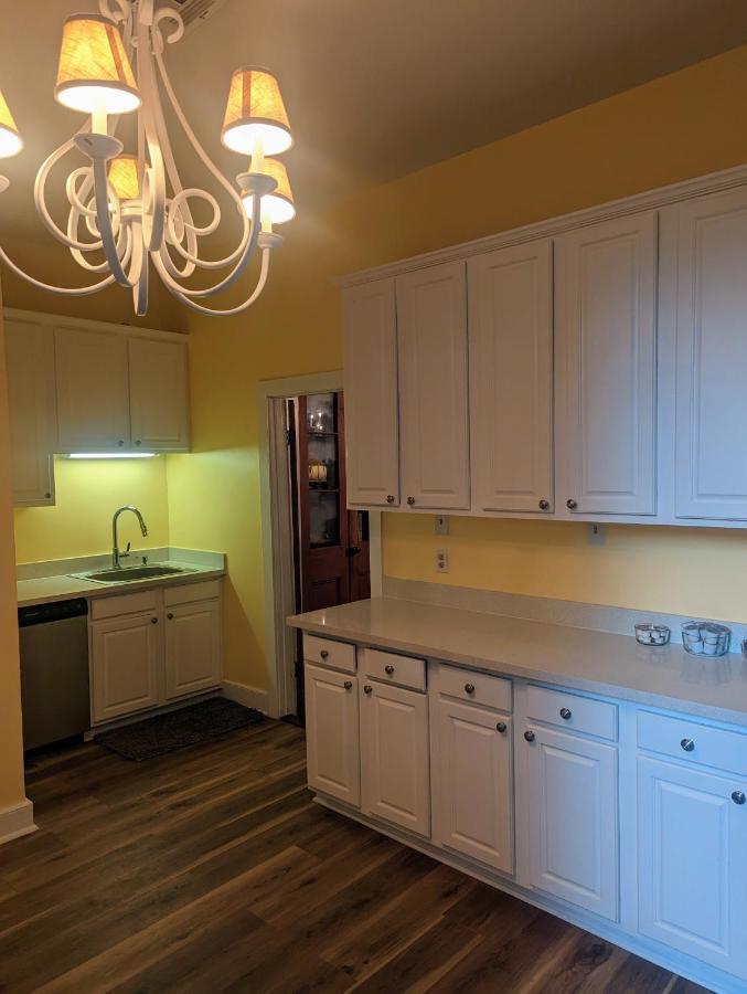 De Frenchmen New Orleans