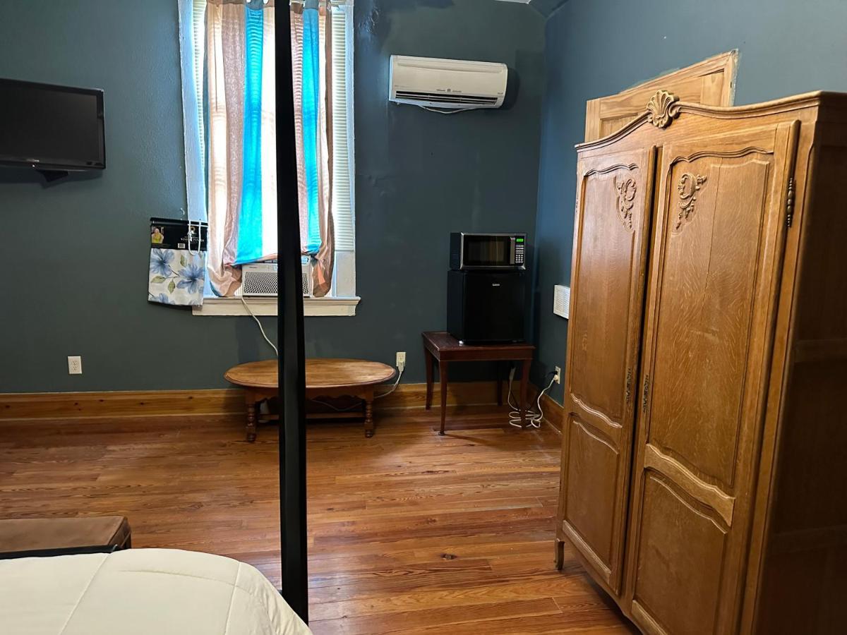 Oakview Bed & Breakfast 4*