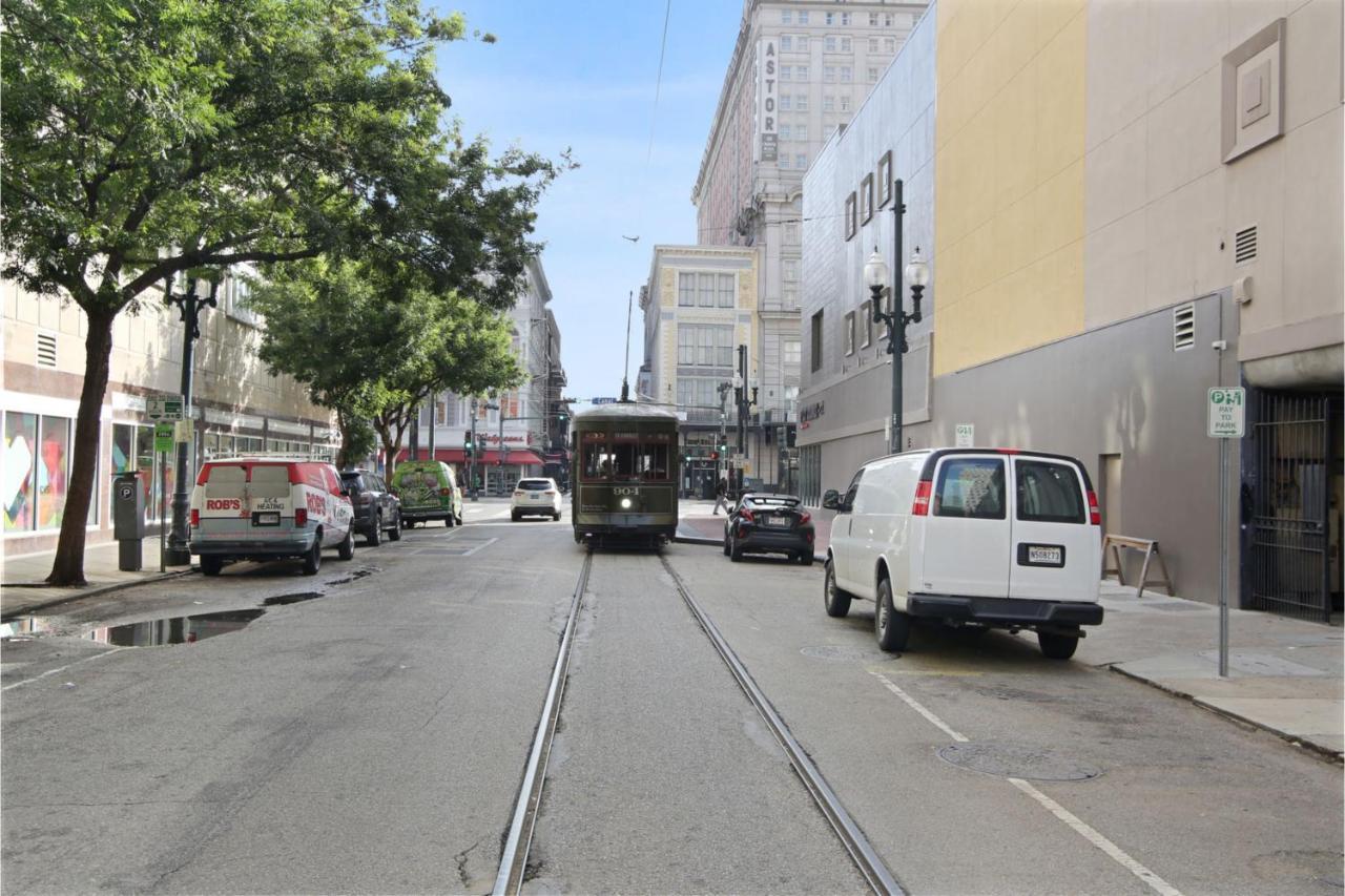 Roami At Bourbon Place Aparthotel 4*