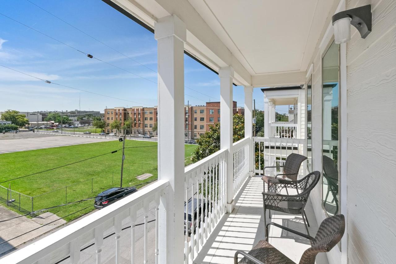 Apartment Stunning Near French Quarter *
